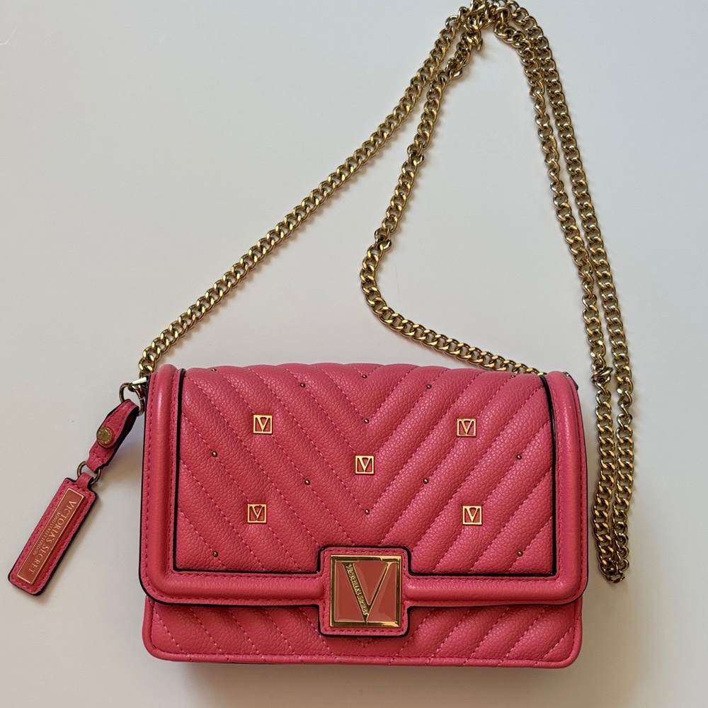 Victoria’s Secret Pink Quilted Mini Crossbody Gold Chain Bag